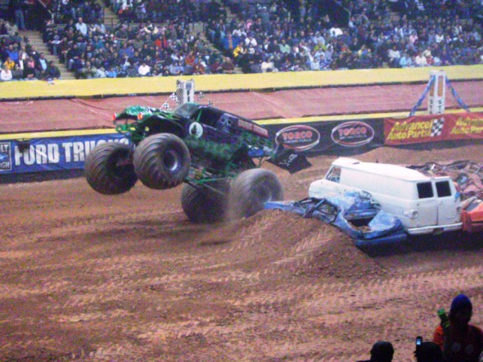 2008 MonsterTruckShow-068.jpg